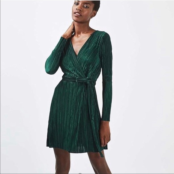 Topshop Dresses & Skirts - Topshop Forest Green Wrap Dress